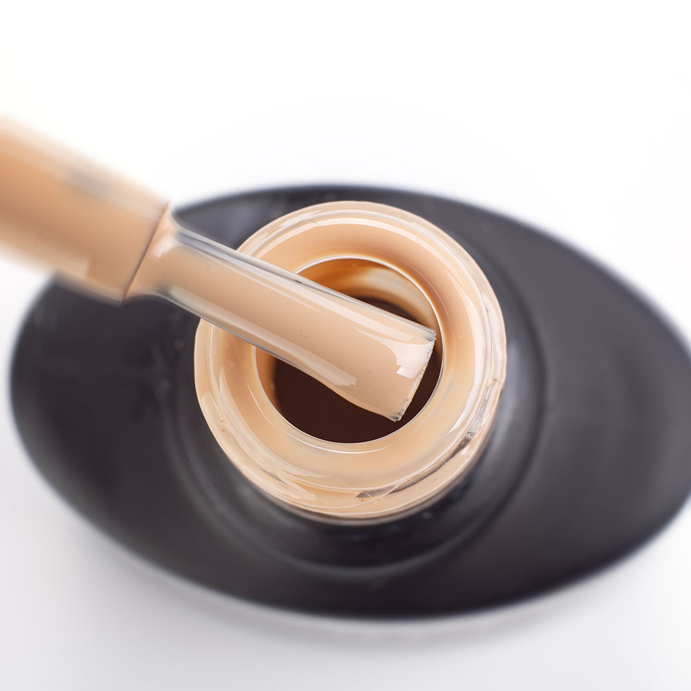 Gallery image of Гель-лак Komilfo Deluxe Series №D306 (песочный, эмаль), 15 мл